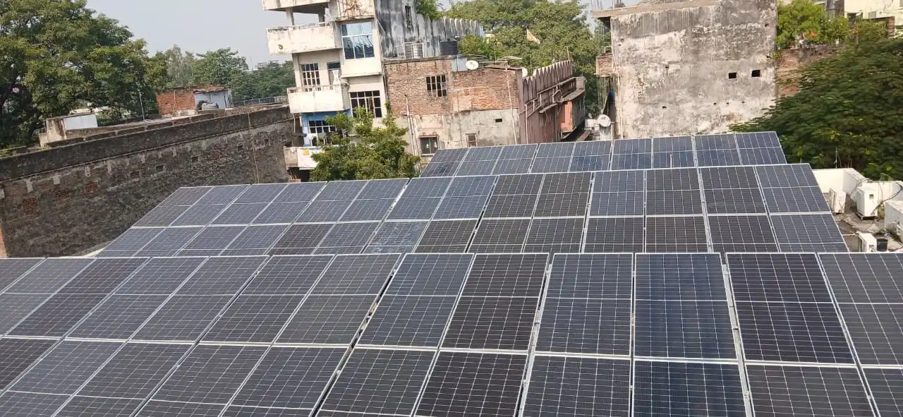 40 KWp SOLAR POWER PLANT ( ON – GRID )